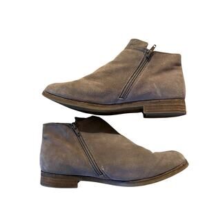 Steve Madden Women's Tan Suede Leather Short Bootie Size 11